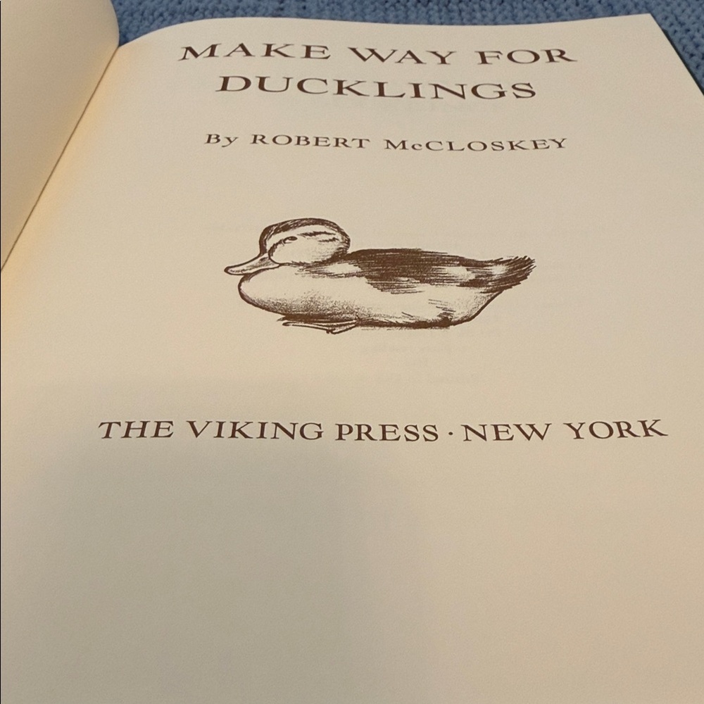 Make Way for Ducklings Book Robert McCloskey. New - Picture 8 of 9